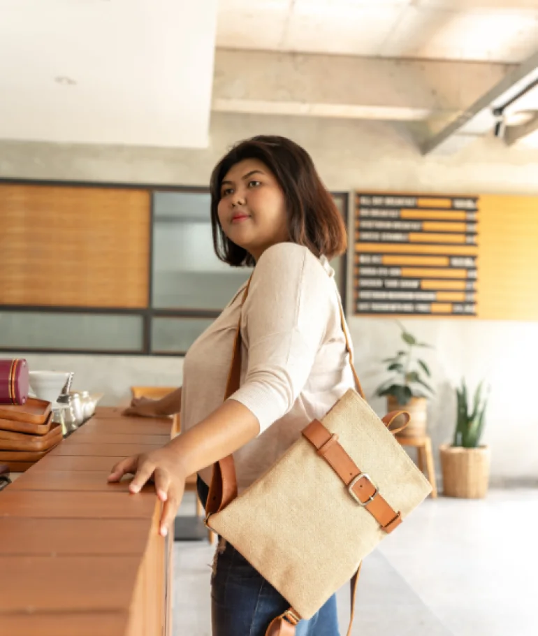 Ethneeq bag model